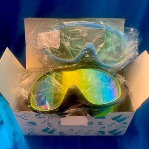 2 Swimming goggles for small children 3 to 7years